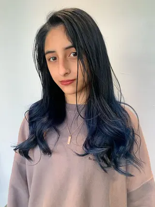 ロング カラー AO所属・RISAKO 艶髪モテヘア🎀府中のヘアスタイル