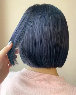 ショート カラー hub hair レイヤー/透明感のヘアスタイル
