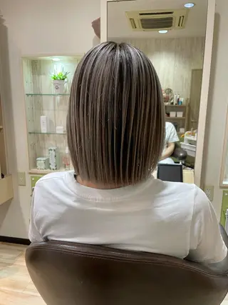 ミディアム カラー 🌈派手髪ハイトーン 🌈鈴木亮太🌈のヘアスタイル