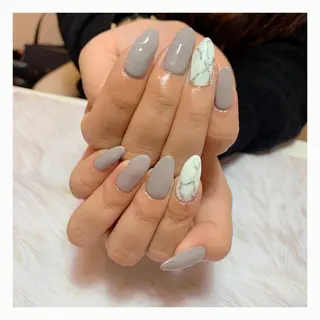 ネイル C's coffret所属・C's coffretのネイルデザイン