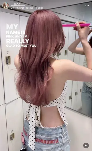 カラー 海外ガール🎀新宿 MOMOKA🍑のヘアスタイル