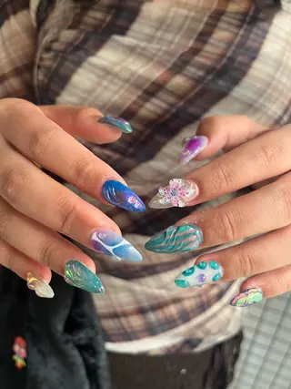 ネイル 小川 柚香のネイルデザイン