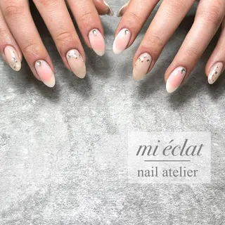 ネイル mi éclat ミ　エクラのネイルデザイン