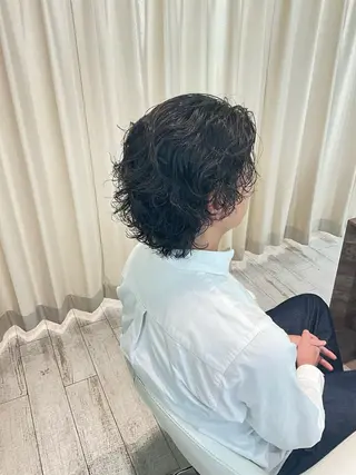 パーマ メンズ 佐野 太河のヘアスタイル