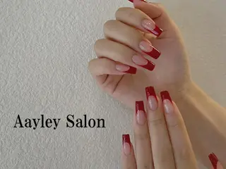 ショート カラー ネイル Aayley(アイリー)Salon所属・Aayley アイリ―サロンのネイルデザイン
