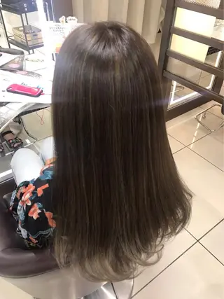 セミロング ママ美容師まつげ 🤍まき🤍のマツエク・マツパデザイン