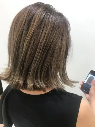 ミディアム カラー ナガイ ユウキのヘアスタイル