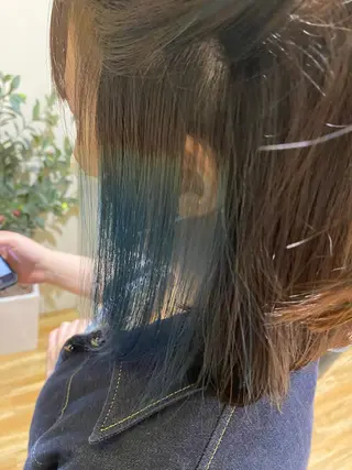 ショート カラー 三戸 修平のヘアスタイル