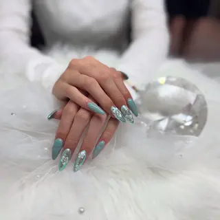 ネイル ANELA ANNAのネイルデザイン