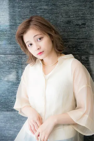 ショート カラー パーマ ヘアアレンジ 新宿駅近♡友達とOK 🦋W -ワット -のヘアスタイル