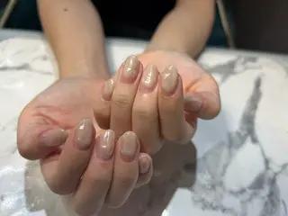 ネイル lil shine .nail所属・中尾 葉月のネイルデザイン