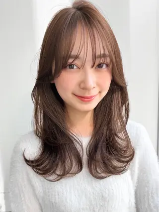 セミロング カラー 木村ゆうと🫧 レイヤー＆艶カラーのヘアスタイル