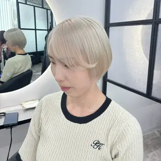 ショート カラー Ren. 🦋デザインカラーのヘアスタイル