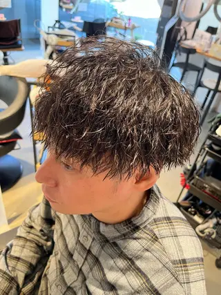 ショート パーマ メンズ APREKO RIKUのヘアスタイル