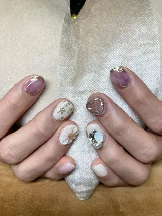 ネイル ECLAT エクラ所属・寺山 千鶴のネイルデザイン