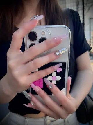 ネイル nine.🦋 YUKOのネイルデザイン