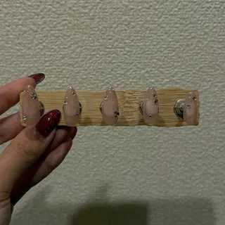 ネイル MAAPISNAIL所属・鬼澤 真凜のネイルデザイン