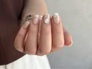 ネイル NINE_ AKARIのネイルデザイン