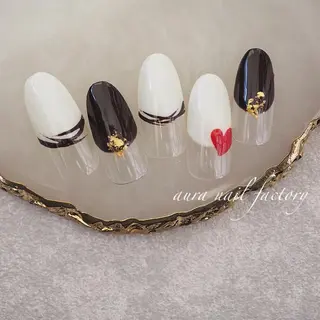 ミディアム カラー ネイル 赤羽 アウラ ネイルファクトリーのネイルデザイン