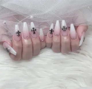 ネイル LilyLala Nailsalonのネイルデザイン