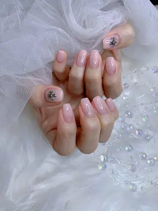 ネイル Cleo伏見店🌿 Momokaのネイルデザイン