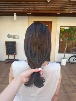 セミロング putri店長 和田鈴采のヘアスタイル