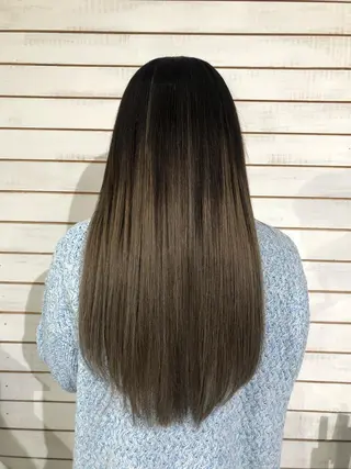 ロング カラー 🦋美髪／エクステ 🦋アベイクミのヘアスタイル