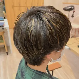 カラー メンズ レイヤー/顔まわり 透明感カラー柳澤優名のヘアスタイル