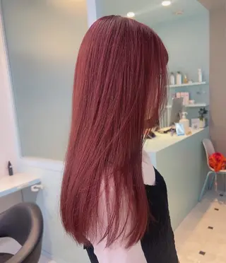 ロング カラー 🖤ハイトーン× レイヤー🖤SARAのヘアスタイル