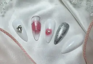 ネイル ビューティーサロン　フラワーズ所属・ビューティーサロン フラワーズ　ヒのネイルデザイン