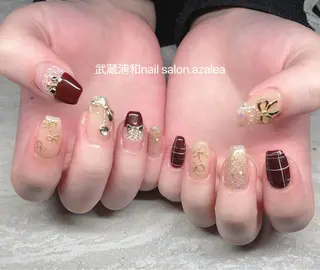 ネイル R inのネイルデザイン