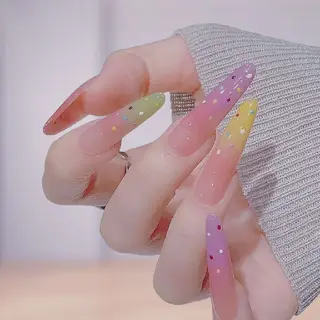 ネイル 小島 阿佑美のネイルデザイン