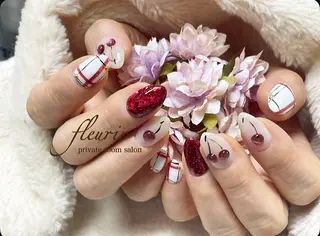 ネイル フルリール 【プライベートサロンのネイルデザイン