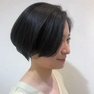 ショート カラー ヘアアレンジ 🩰オリーブ/ ベージュ松本咲花🩰のヘアスタイル