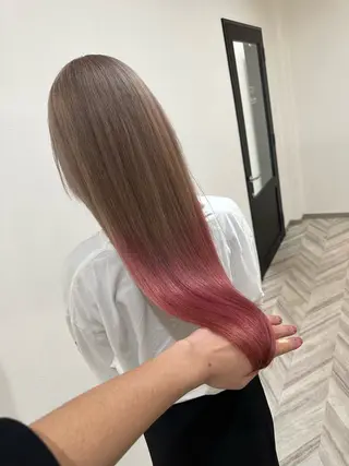 ロング Chere  by AVANCE.所属・鍵谷 公宏のヘアスタイル