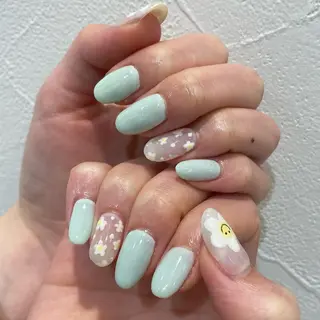 ネイル PLATINUM   DOLL【プラチナムドール】所属・ひろこ eyelist🎀のマツエク・マツパデザイン