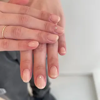 ネイル petit所属・Yuka ネイリストのネイルデザイン