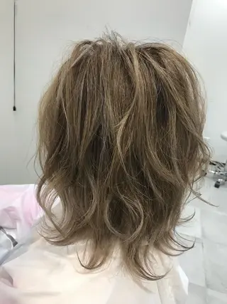 カラー 梅田 翔一朗のヘアスタイル