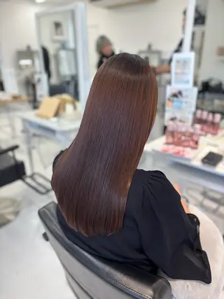 ロング MANA艶髪 暖色カラー/髪質改善のヘアスタイル