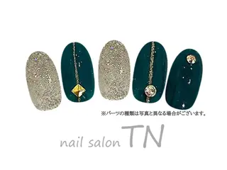 ネイル 中島 実穂のネイルデザイン