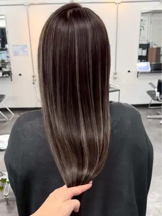 セミロング カラー Amaretto かなのヘアスタイル