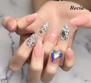 ロング カラー パーマ ヘアアレンジ キッズ ネイル マツエク・マツパ 福田 加奈のネイルデザイン