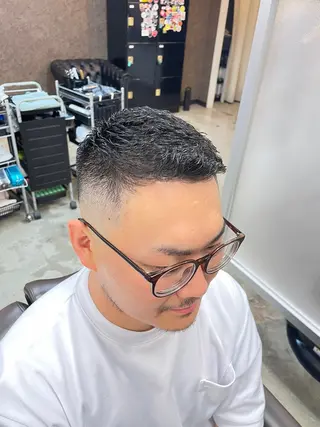 ショート メンズ メンズパーマ特化 カバヤマ　リョウのヘアスタイル