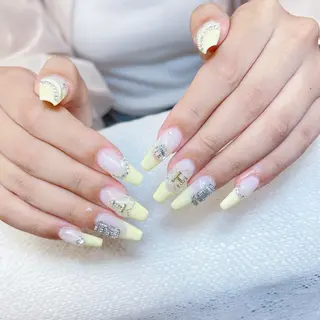 ネイル ZUZU AMEE NAILのネイルデザイン