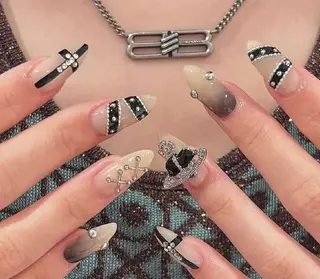 ネイル Oomiya 服部のネイルデザイン