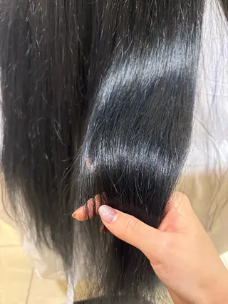 ロング カラー JEAN CLAUDE BIGUINE 横浜ベイクォーター店所属・Koharu 髪質改善カラーのヘアスタイル