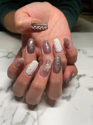 ネイル Mi-roomネイル 耳ツボジュエリーのネイルデザイン