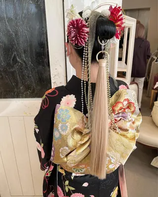 ミディアム ヘアアレンジ サソウ ユリエ🥥のヘアスタイル