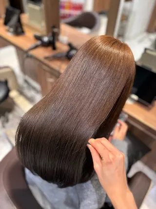 ロング カラー ツヤ髪縮毛矯正💫/ ハイトーン/あゆみのヘアスタイル