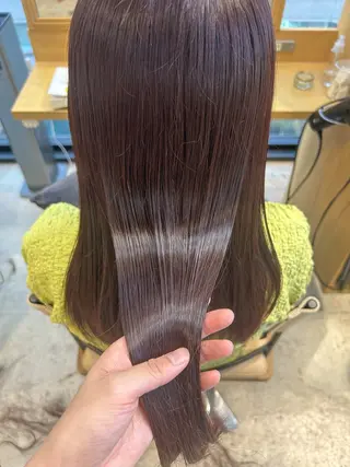 ロング カラー 石上 沙也香のヘアスタイル